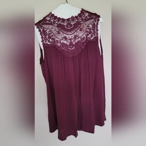 Elegant Lace Trim Burgundy Top